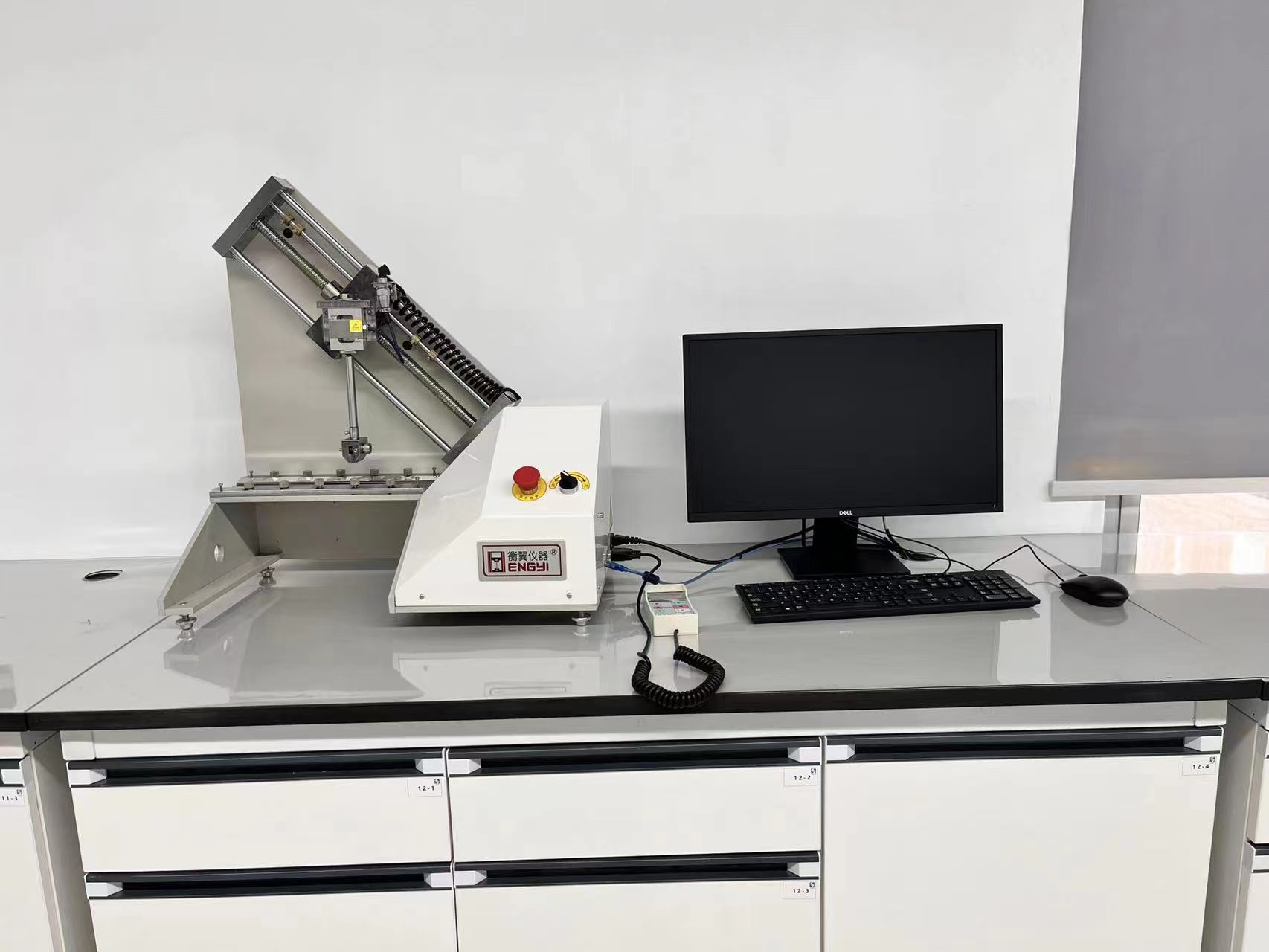 1699521858162517.jpg 推選衡翼PCB銅軌90度剝離測試機(jī)快速解決方案